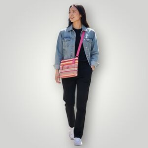 Coach F31962 Stripe Nylon Crossbody Purse Pink Leather Trim Lightweight Travel‎